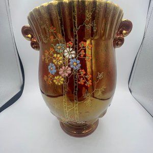 7 inch Tumbling Flowers Vase Crown Devon Fieldings